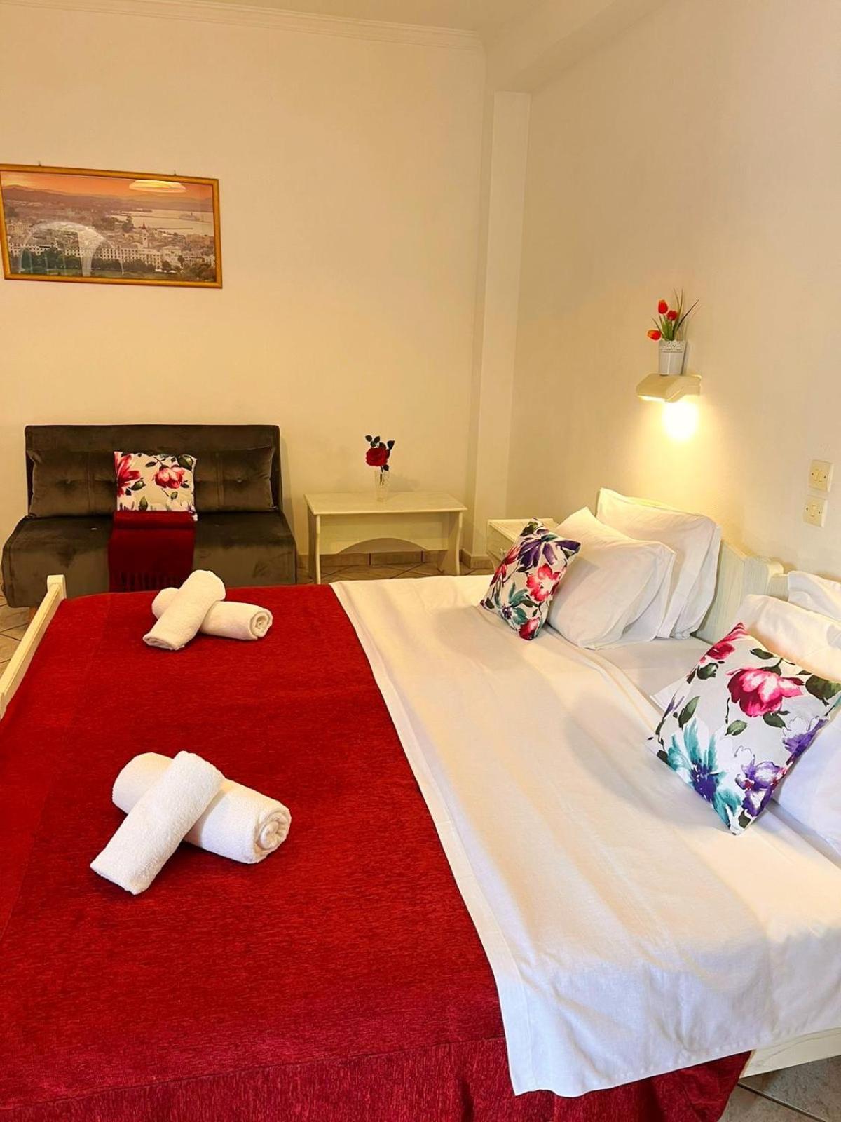 Apart Hotel Blumarin Agios Gordios  Exterior foto